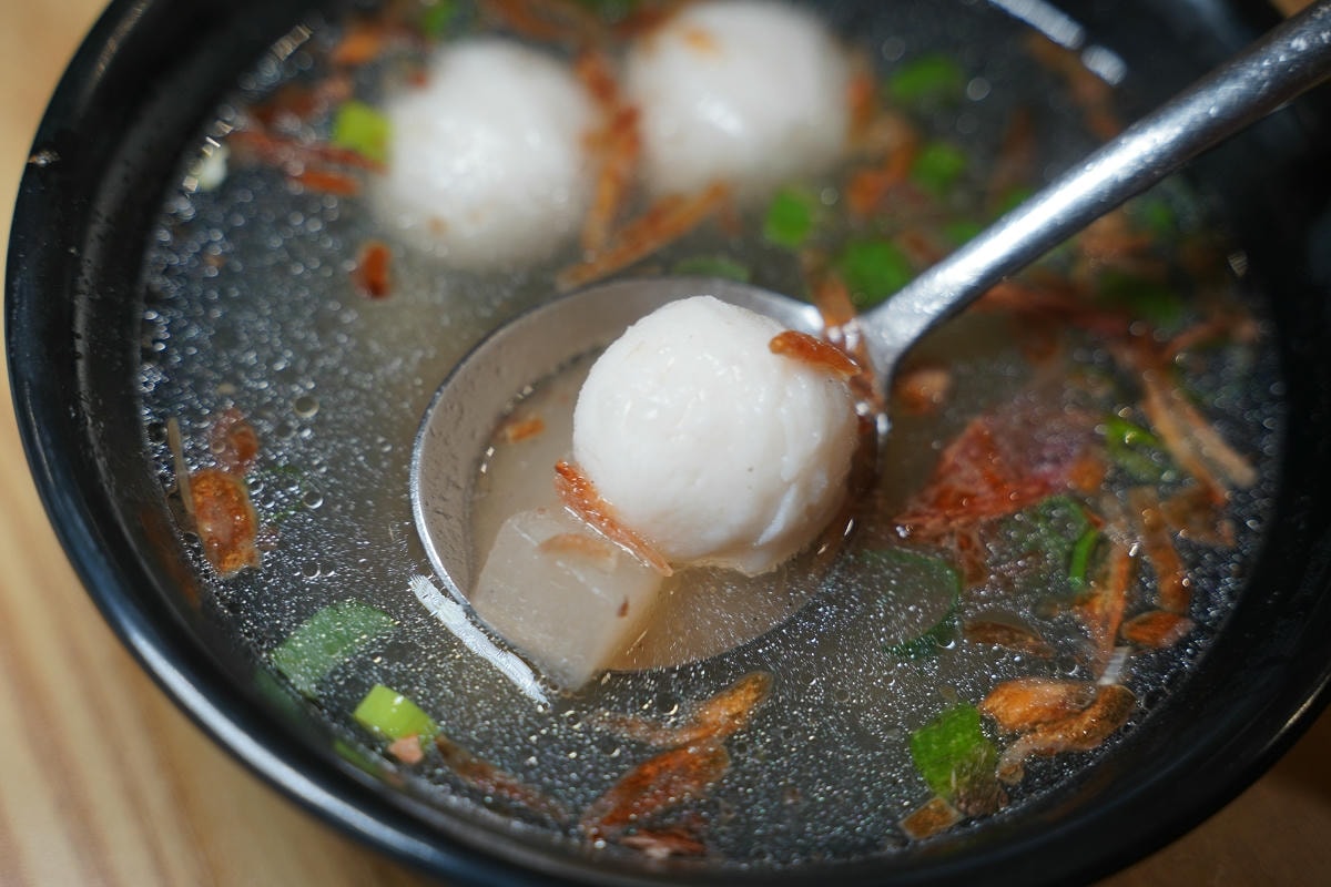 【麵老大 中正區美食】魂牽夢縈椒麻烏醋麵/紅燒肉蓋飯 必吃肉老大果凍鴨血 肉老大旗下全新品牌