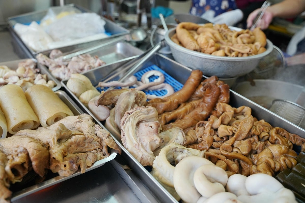 【美姿麵店】中壢古早味50年歷史麵店美食推薦 創立於民國六十六年 原大東戲院對面第一家麵攤