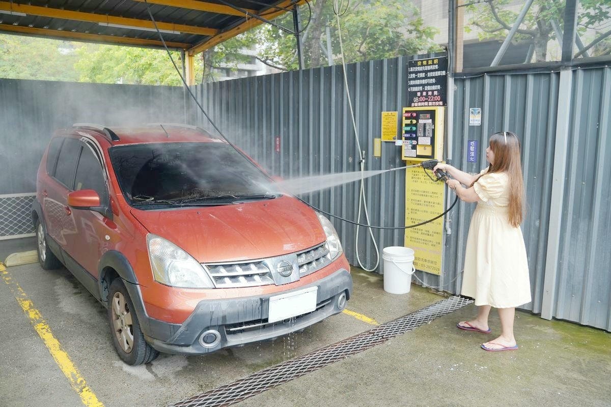 【SOFT99 龍捲風鍍膜劑】DIY自助洗車新手輕鬆上手 全車上膜一罐搞定 大範圍快速施工