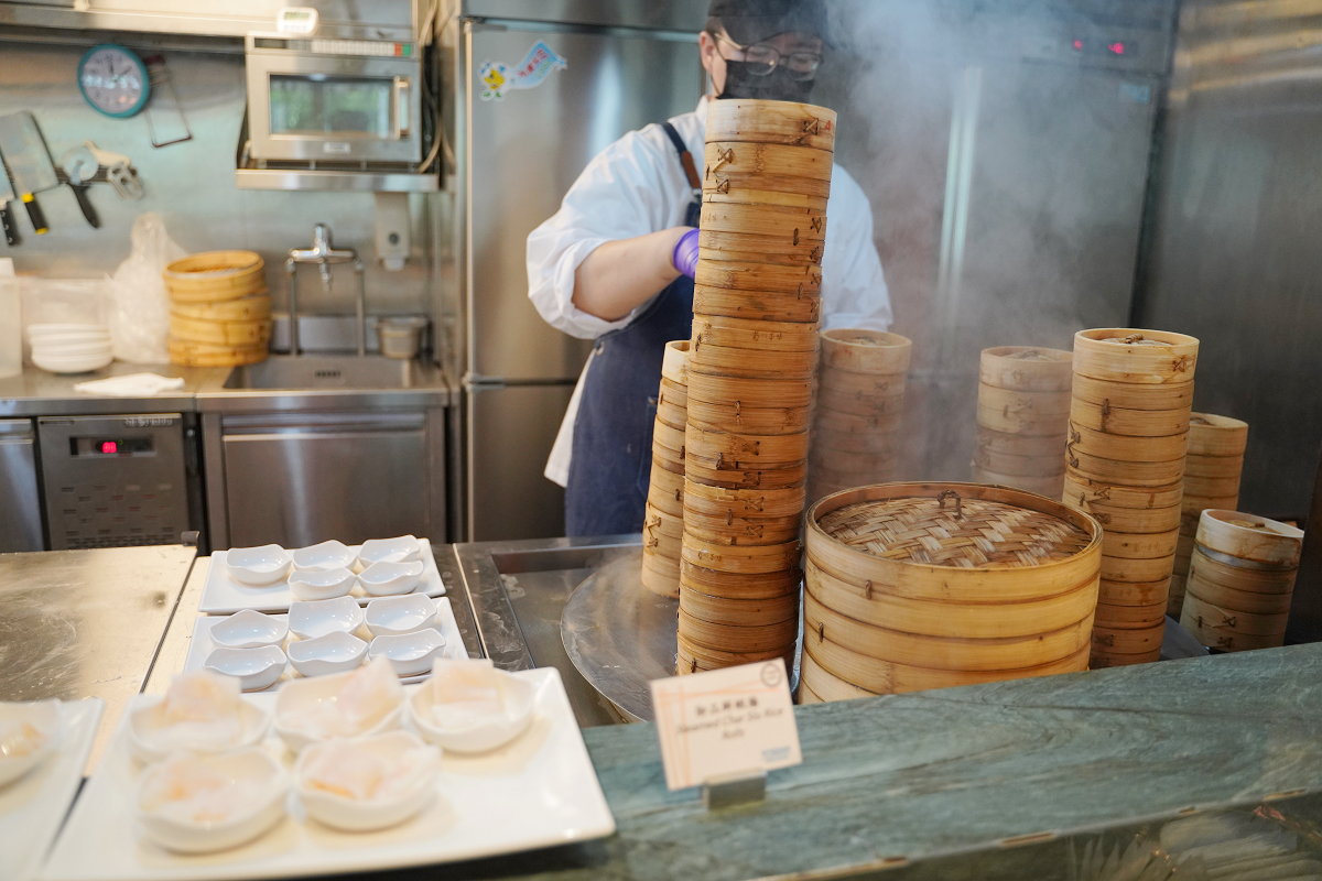 【富品軒港式自助餐廳】林口吃到飽餐廳推薦 超過50道港點美食吃到飽 林口爵怡溫德姆酒店一樓