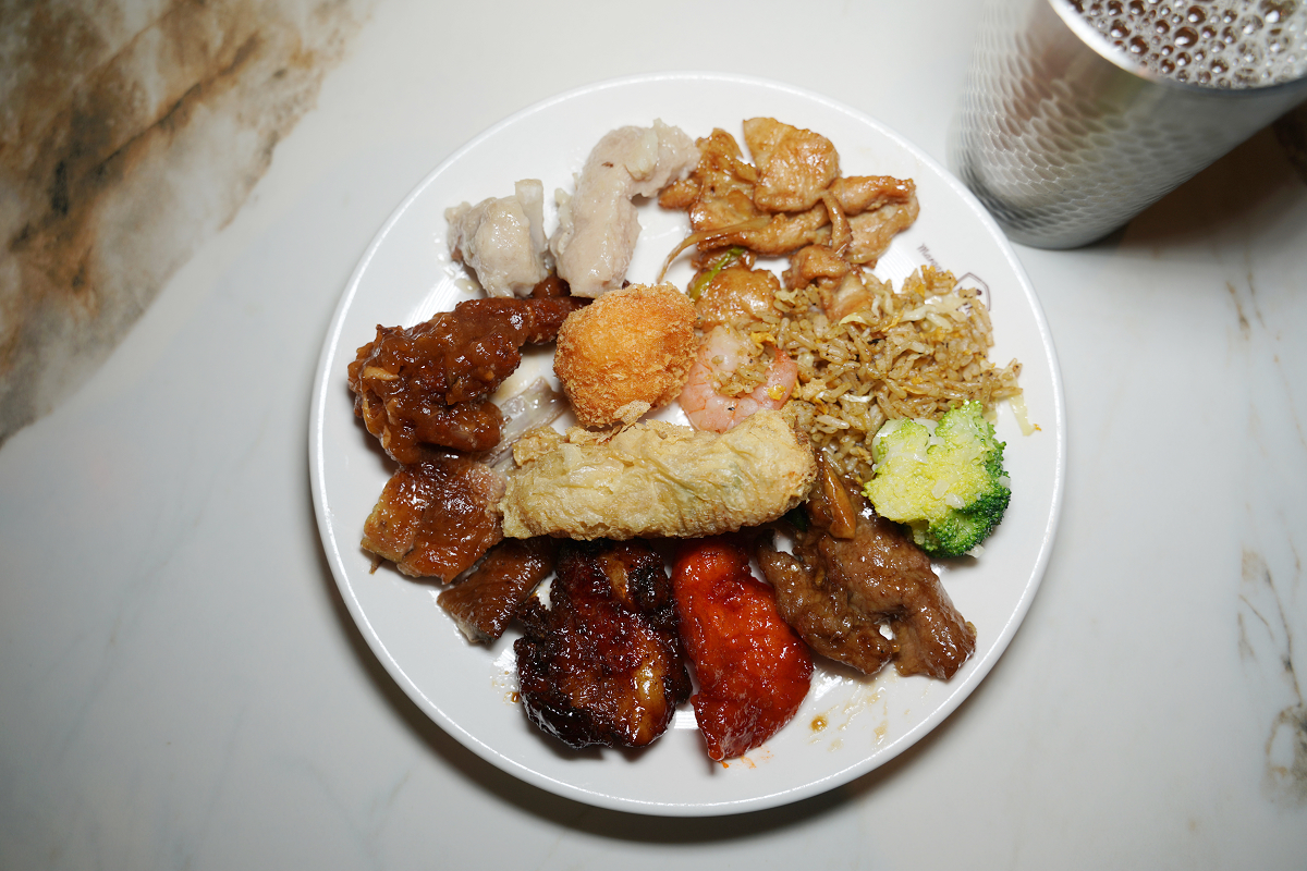 【富品軒港式自助餐廳】林口吃到飽餐廳推薦 超過50道港點美食吃到飽 林口爵怡溫德姆酒店一樓
