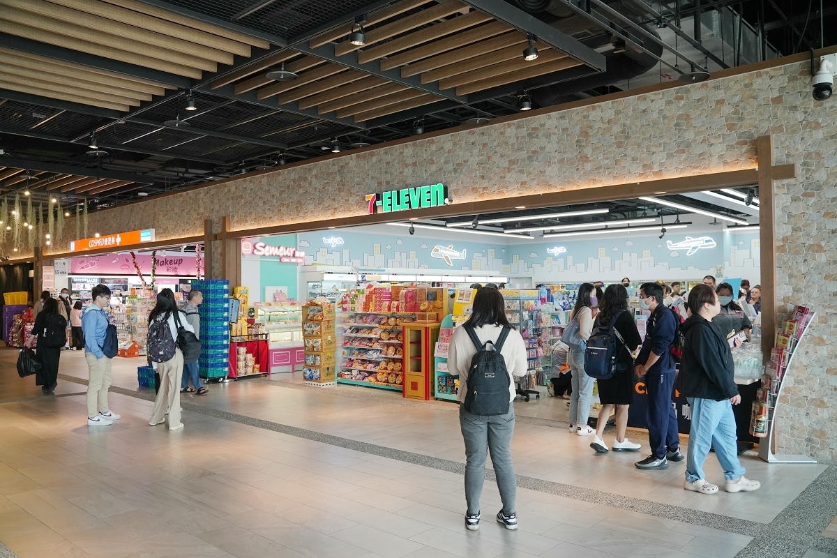 【桃園國際機場飛上海浦東國際機場】中華航空CI503 二航廈北翼天空之城飛機起降觀景平台