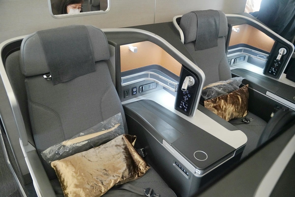 【桃園國際機場飛上海浦東國際機場】中華航空CI503 二航廈北翼天空之城飛機起降觀景平台