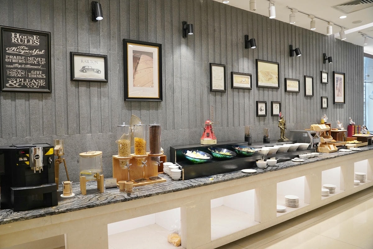 【常熟國際飯店】鄰近虞山國家森林公園/齊梁古剎興福寺 常熟市唯一五星級酒店 豐富早餐自助吧