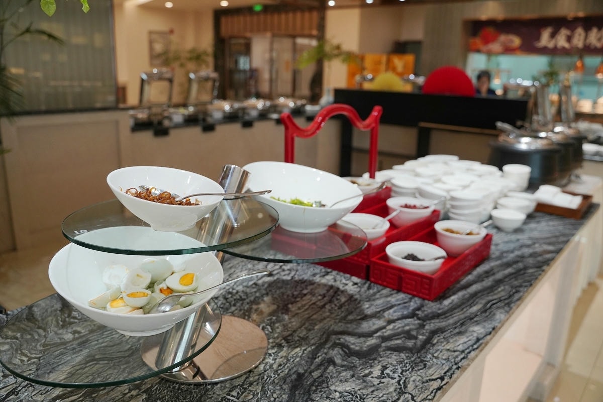 【常熟國際飯店】鄰近虞山國家森林公園/齊梁古剎興福寺 常熟市唯一五星級酒店 豐富早餐自助吧