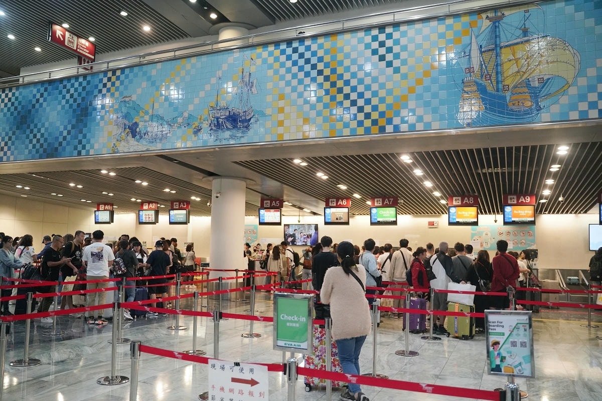 【澳門國際機場飛臺灣桃園國際機場】澳門國際機場環境店家餐廳介紹 澳門名產伴手禮蛋塔泡泡瑪特