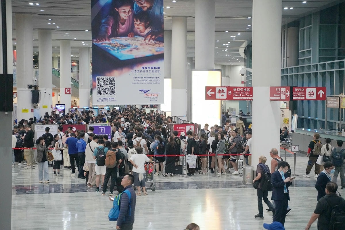 【澳門國際機場飛臺灣桃園國際機場】澳門國際機場環境店家餐廳介紹 澳門名產伴手禮蛋塔泡泡瑪特