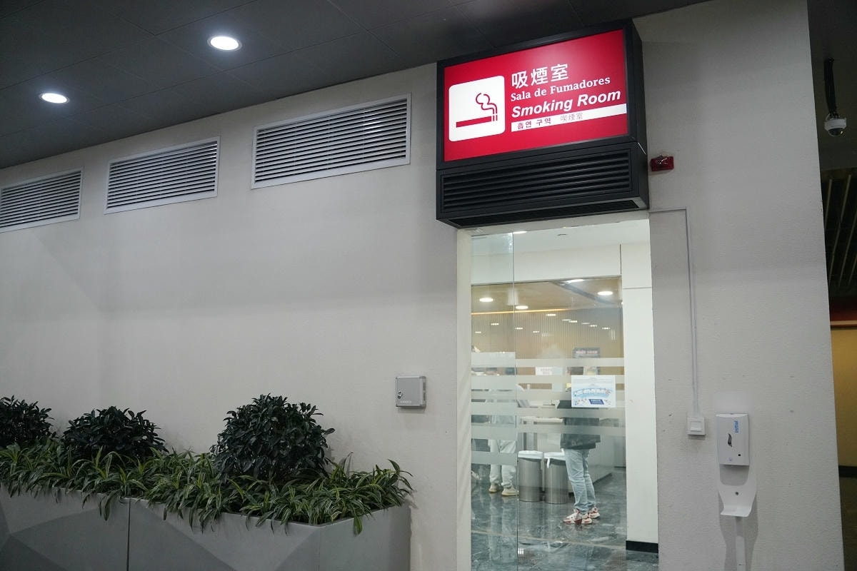 【澳門國際機場飛臺灣桃園國際機場】澳門國際機場環境店家餐廳介紹 澳門名產伴手禮蛋塔泡泡瑪特