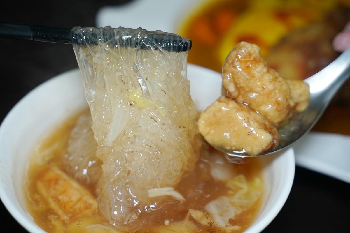 【深海深美食內壢分店】平價美味?魠魚羹/咖哩蛋包飯 內壢平價小吃第三代外燴總舖師獨特配料