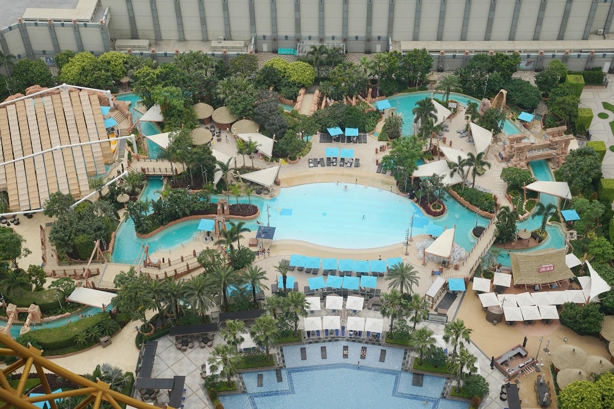 【新濠影滙水上樂園】澳門最大水上樂園 獨一無二室內恆溫玩水勝地 夏季限定戶外熱帶森林河流 - 第67張圖 【新濠影滙水上樂園】澳門最大水上樂園 獨一無二室內恆溫玩水勝地 夏季限定戶外熱帶森林河流