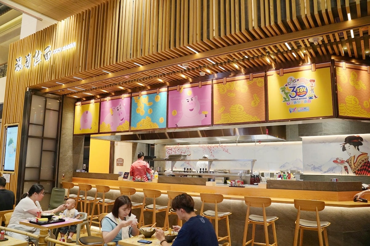 【瀛菊拉麵】澳門新濠影滙美食餐廳推薦 即點即煮手工拉麵地道和味 玩具總動員火腿主題拉麵套餐 - 第2張圖 【瀛菊拉麵】澳門新濠影滙美食餐廳推薦 即點即煮手工拉麵地道和味 玩具總動員火腿主題拉麵套餐