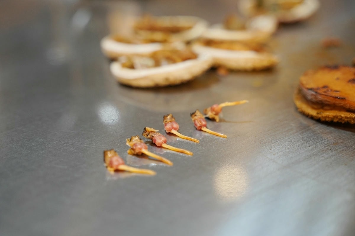 【海童鐵板料亭】青埔高質感無菜單鐵板燒料理 慶生約會商務聚餐好選擇 鄰近橫山書法藝術館