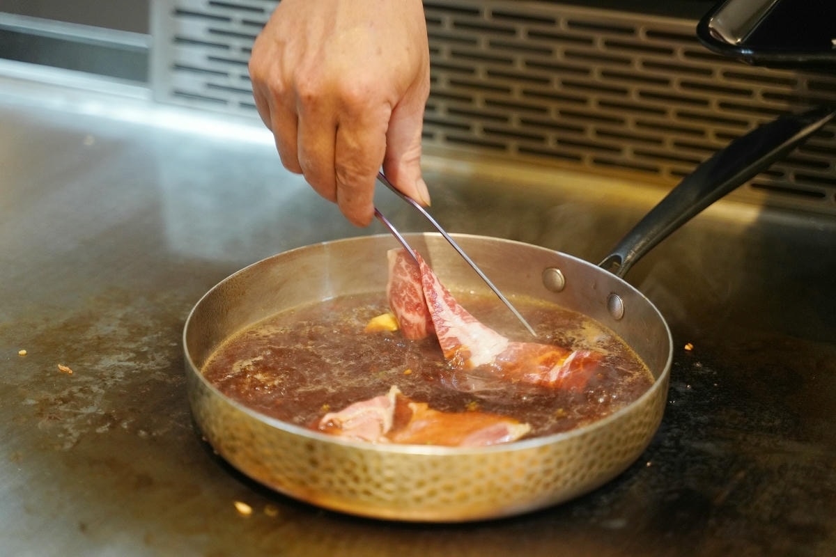 【海童鐵板料亭】青埔高質感無菜單鐵板燒料理 慶生約會商務聚餐好選擇 鄰近橫山書法藝術館