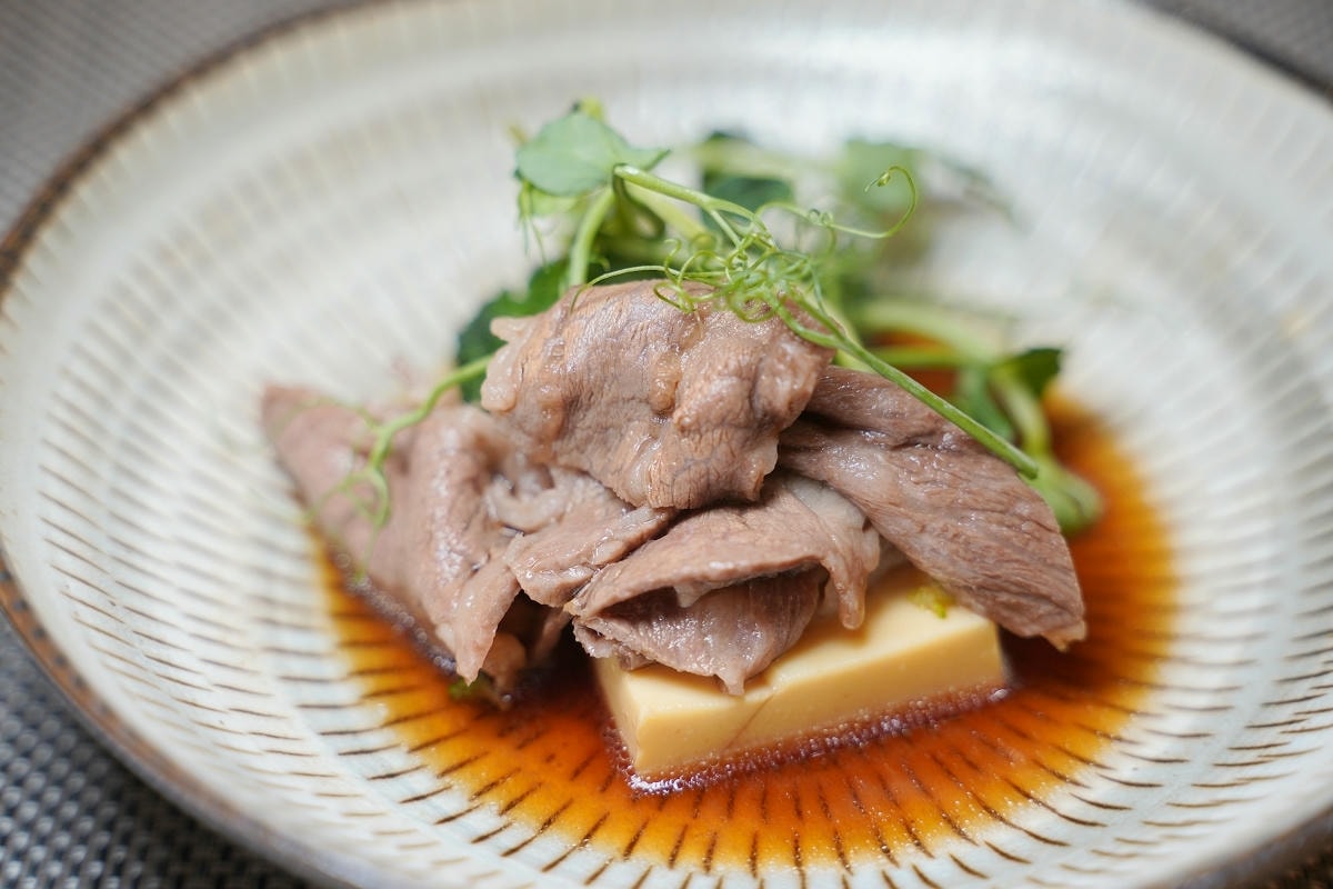 【海童鐵板料亭】青埔高質感無菜單鐵板燒料理 慶生約會商務聚餐好選擇 鄰近橫山書法藝術館