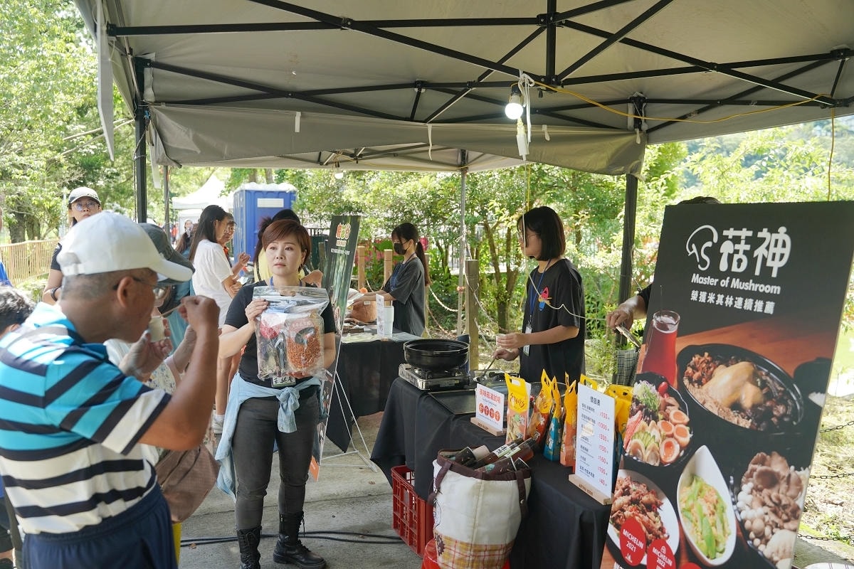 【竹醉日文化祭】南投鹿谷麒麟潭 茶香饗宴X歌手展演X市集消費抽大獎 藝文盛宴鹿谷之夜 - 第16張圖 【竹醉日文化祭】南投鹿谷麒麟潭 茶香饗宴X歌手展演X市集消費抽大獎 藝文盛宴鹿谷之夜