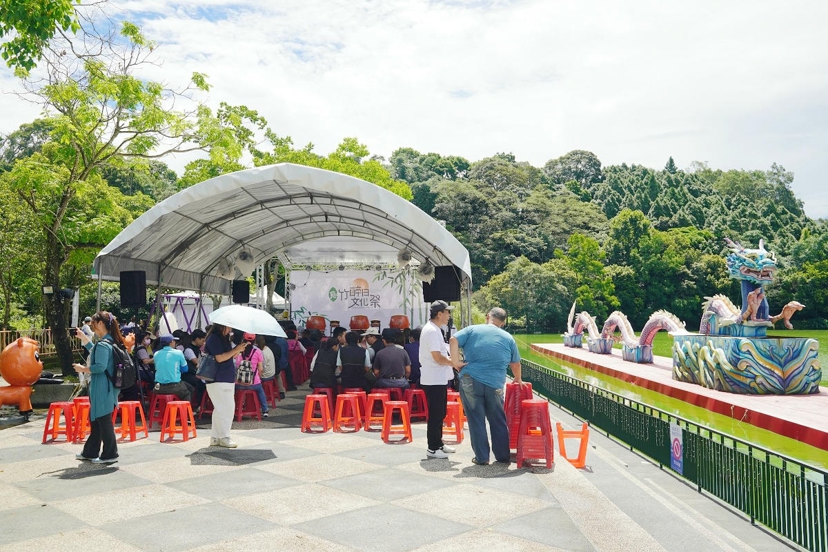 【竹醉日文化祭】南投鹿谷麒麟潭 茶香饗宴X歌手展演X市集消費抽大獎 藝文盛宴鹿谷之夜 - 第19張圖 【竹醉日文化祭】南投鹿谷麒麟潭 茶香饗宴X歌手展演X市集消費抽大獎 藝文盛宴鹿谷之夜