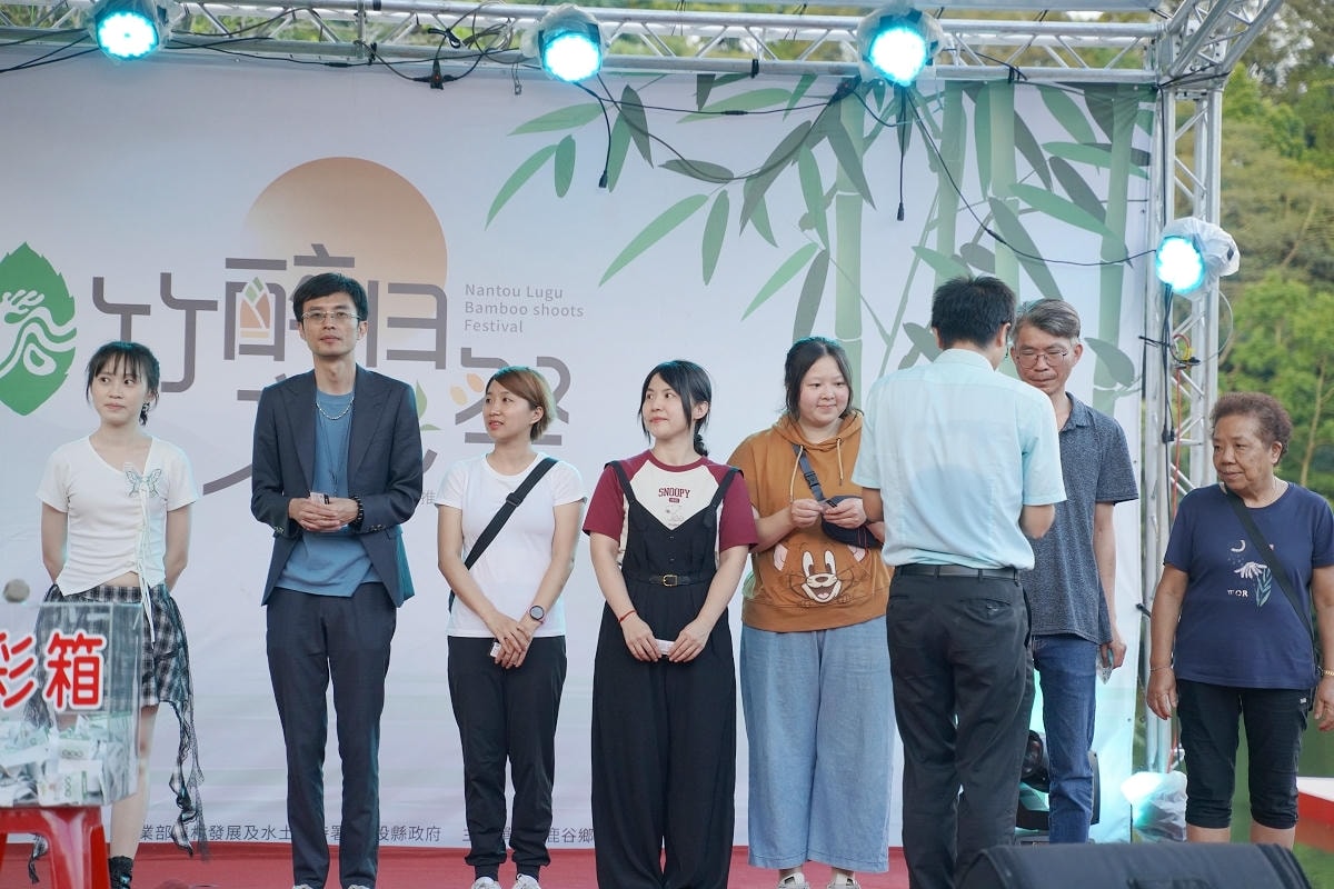 【竹醉日文化祭】南投鹿谷麒麟潭 茶香饗宴X歌手展演X市集消費抽大獎 藝文盛宴鹿谷之夜 - 第43張圖 【竹醉日文化祭】南投鹿谷麒麟潭 茶香饗宴X歌手展演X市集消費抽大獎 藝文盛宴鹿谷之夜