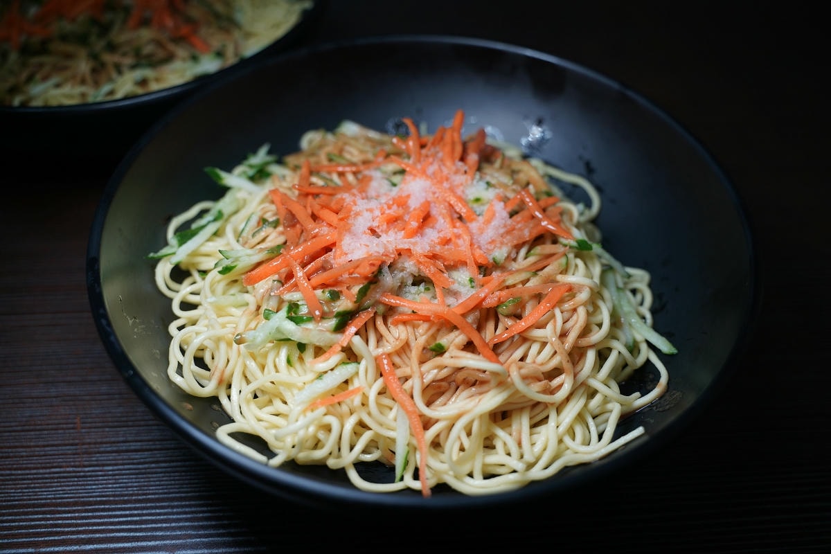 【癮食工坊】內壢涼麵店推薦 自強國中美食 CP值高份量十足 大推蒜味涼麵/味噌摃丸湯
