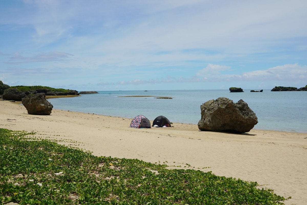 【ムルク浜ビーチMurukuBeach】沖繩濱比嘉島秘境沙灘 收費停車場/沖洗區/水上活動