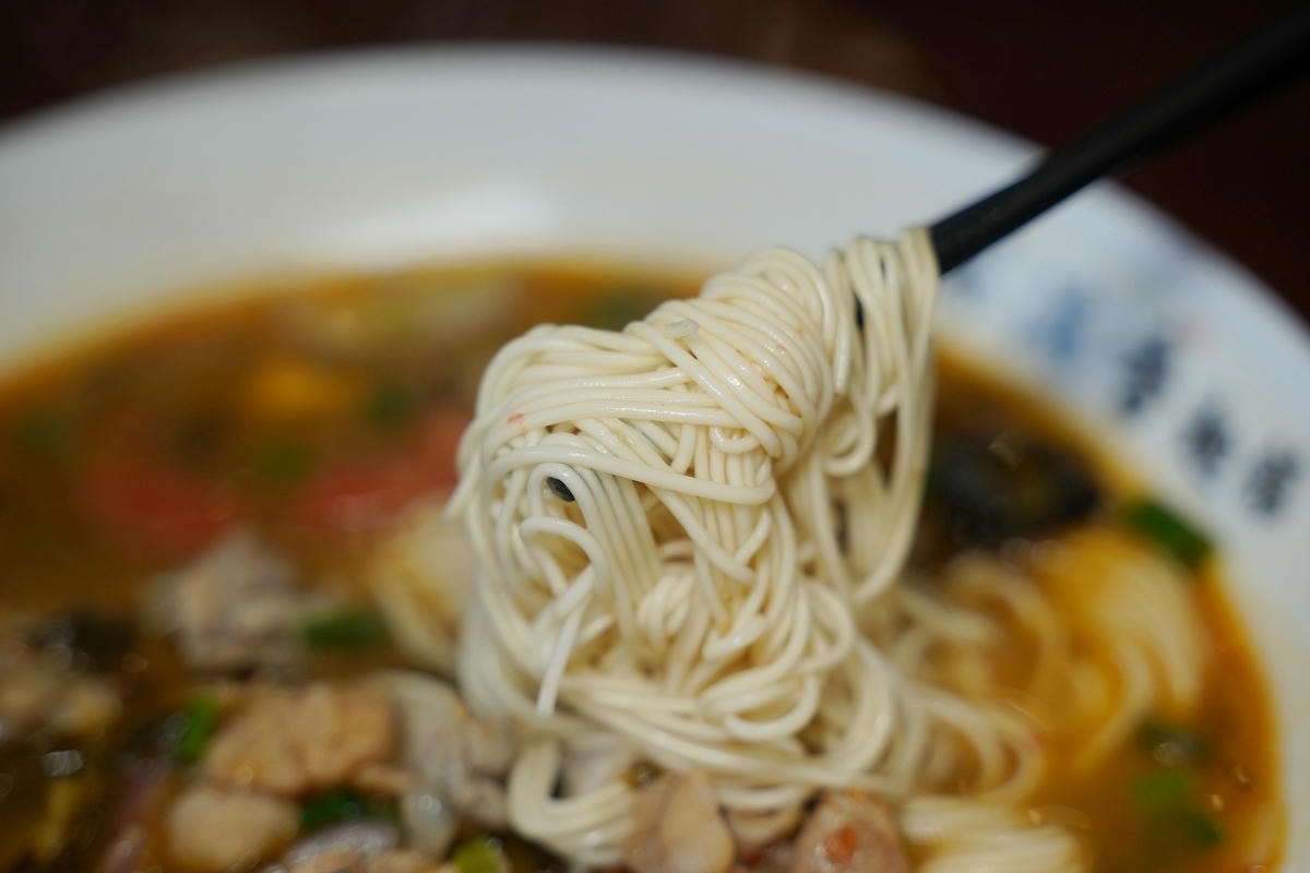 【虞滿香麵館虞景文華店】常熟人的早晨從一碗麵開始 常熟必吃美食炒澆麵 美味藤椒蕃茄牛蛙麵 - 第9張圖 【虞滿香麵館虞景文華店】常熟人的早晨從一碗麵開始 常熟必吃美食炒澆麵 美味藤椒蕃茄牛蛙麵
