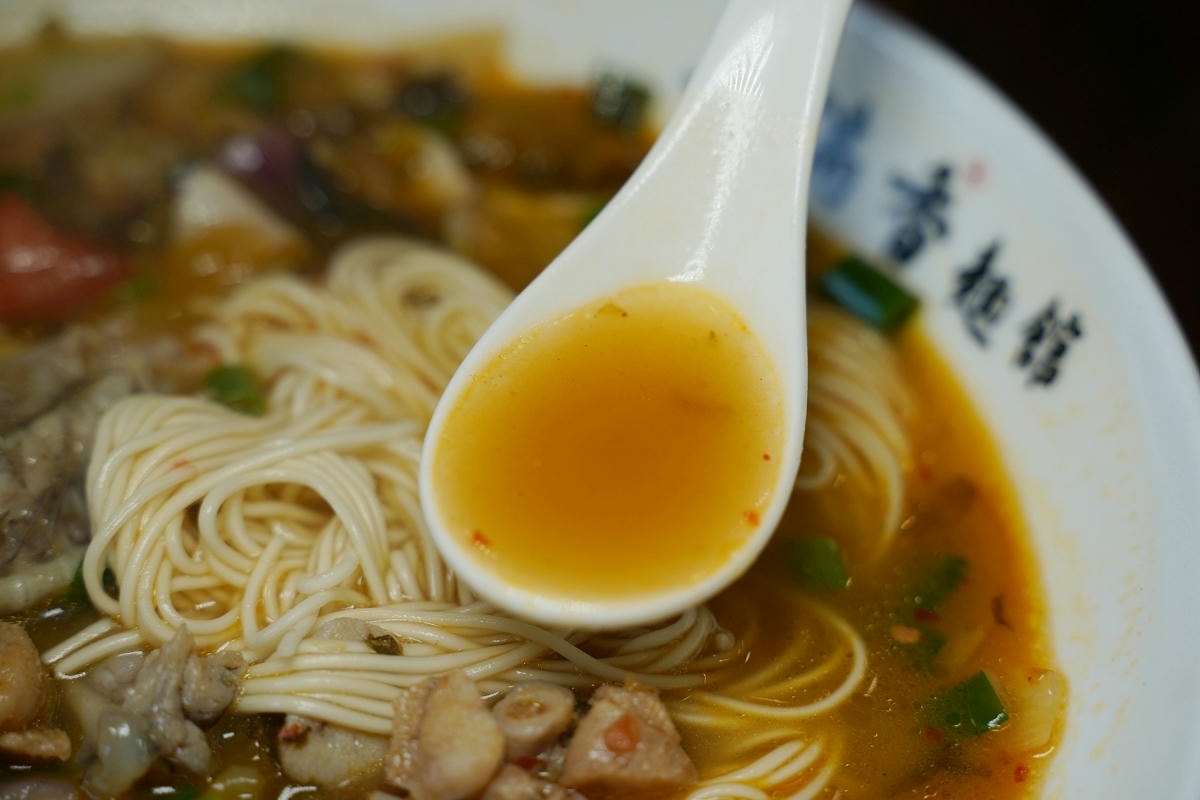 【虞滿香麵館虞景文華店】常熟人的早晨從一碗麵開始 常熟必吃美食炒澆麵 美味藤椒蕃茄牛蛙麵 - 第10張圖 【虞滿香麵館虞景文華店】常熟人的早晨從一碗麵開始 常熟必吃美食炒澆麵 美味藤椒蕃茄牛蛙麵