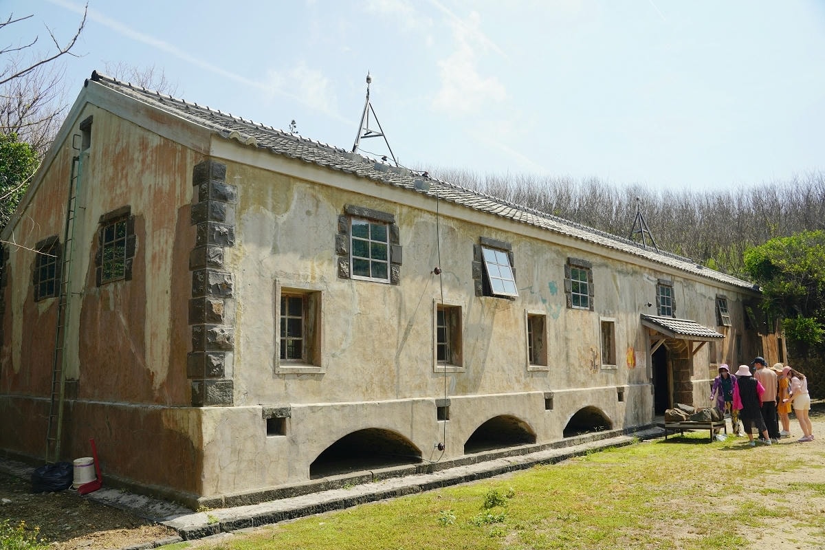 【縣定古蹟西嶼彈藥本庫軍事文化園區】澎湖網美景點洞窟式彈藥庫銅牆鐵壁 日治初期軍事建築