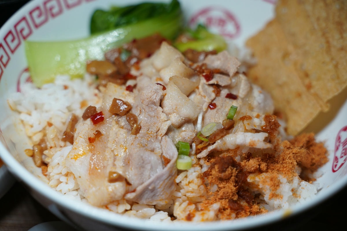 【螺螄福rose food正宗柳州螺螄粉信義店】小資族午餐銷魂飯/燃麵套餐促銷價只要99元