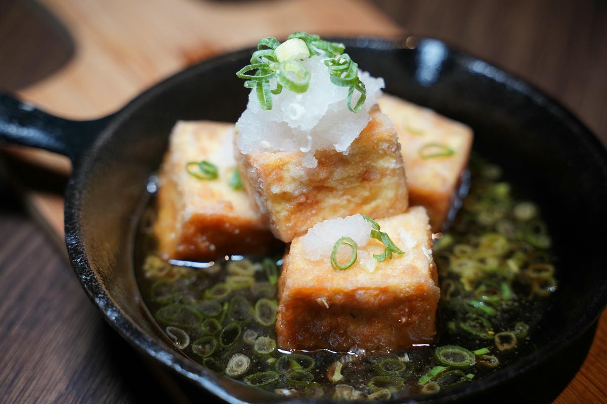 【川楓酒食館】台北中山區晴光市場寶藏日式居酒屋推薦 寵物友善深夜食堂 酒類2小時無限暢飲