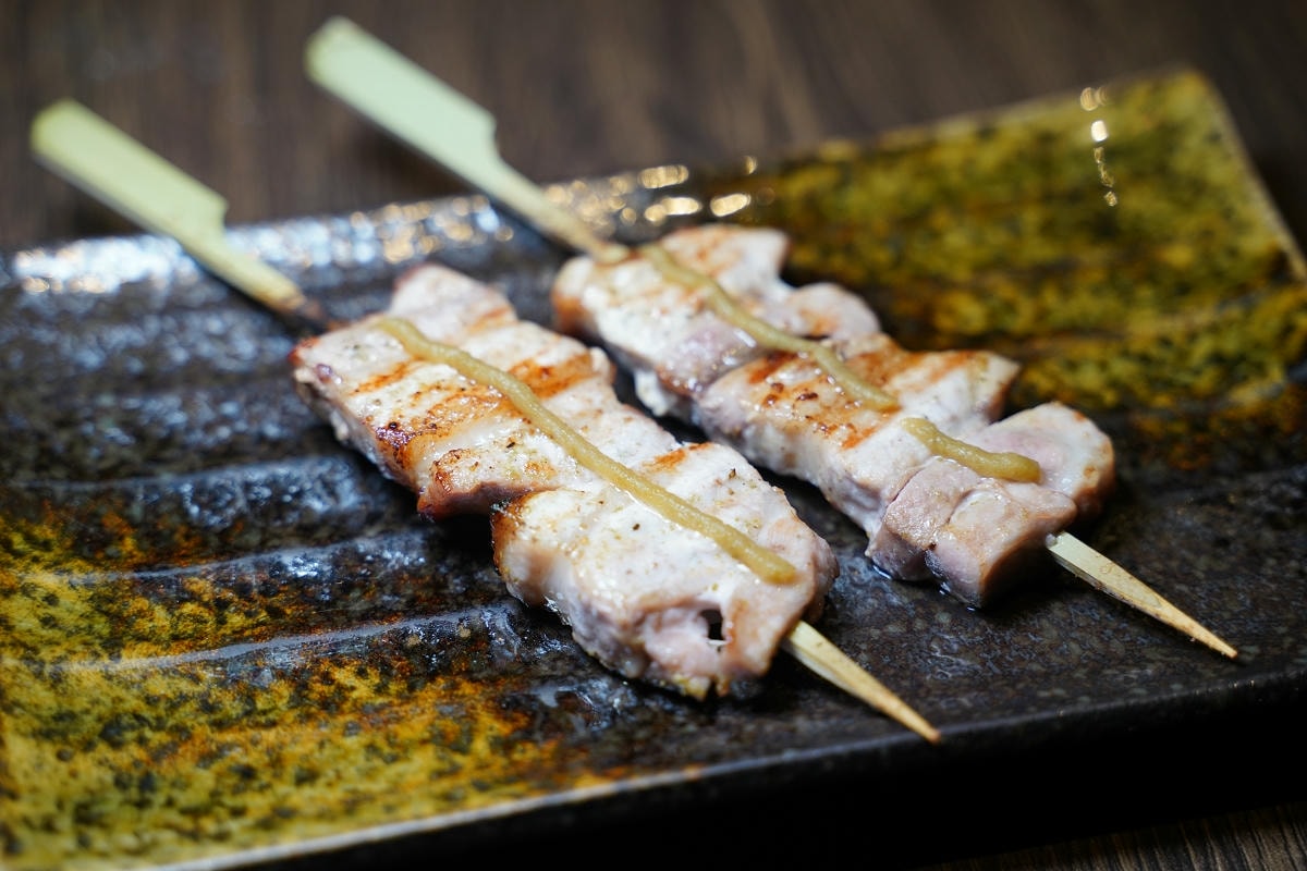 【川楓酒食館】台北中山區晴光市場寶藏日式居酒屋推薦 寵物友善深夜食堂 酒類2小時無限暢飲