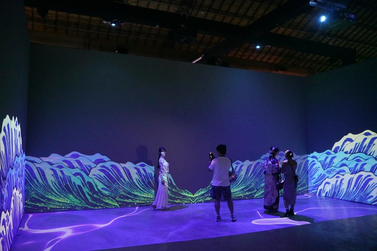 【會動的浮世繪展 日本藝術絕代之華台北站】唯美炫目投影映射技術 松山文創園區一號倉庫