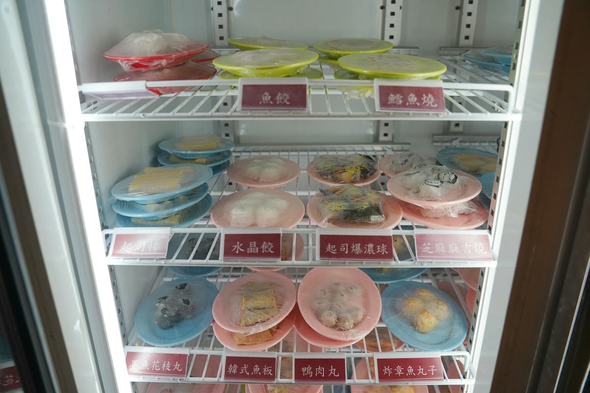 【螺螄福鴛鴦石頭火鍋延吉店】獨創柳州螺螄湯/南京老鴨湯 新開幕冰箱盤類全面五折優惠
