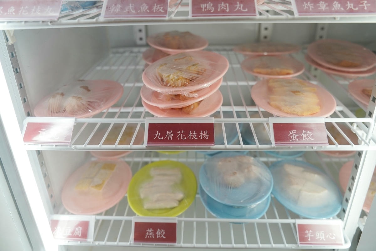 【螺螄福鴛鴦石頭火鍋延吉店】獨創柳州螺螄湯/南京老鴨湯 新開幕冰箱盤類全面五折優惠
