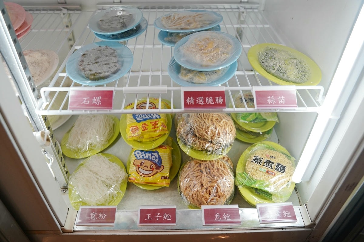 【螺螄福鴛鴦石頭火鍋延吉店】獨創柳州螺螄湯/南京老鴨湯 新開幕冰箱盤類全面五折優惠