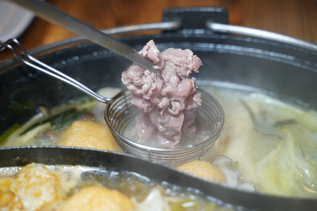 【螺螄福鴛鴦石頭火鍋延吉店】獨創柳州螺螄湯/南京老鴨湯 新開幕冰箱盤類全面五折優惠