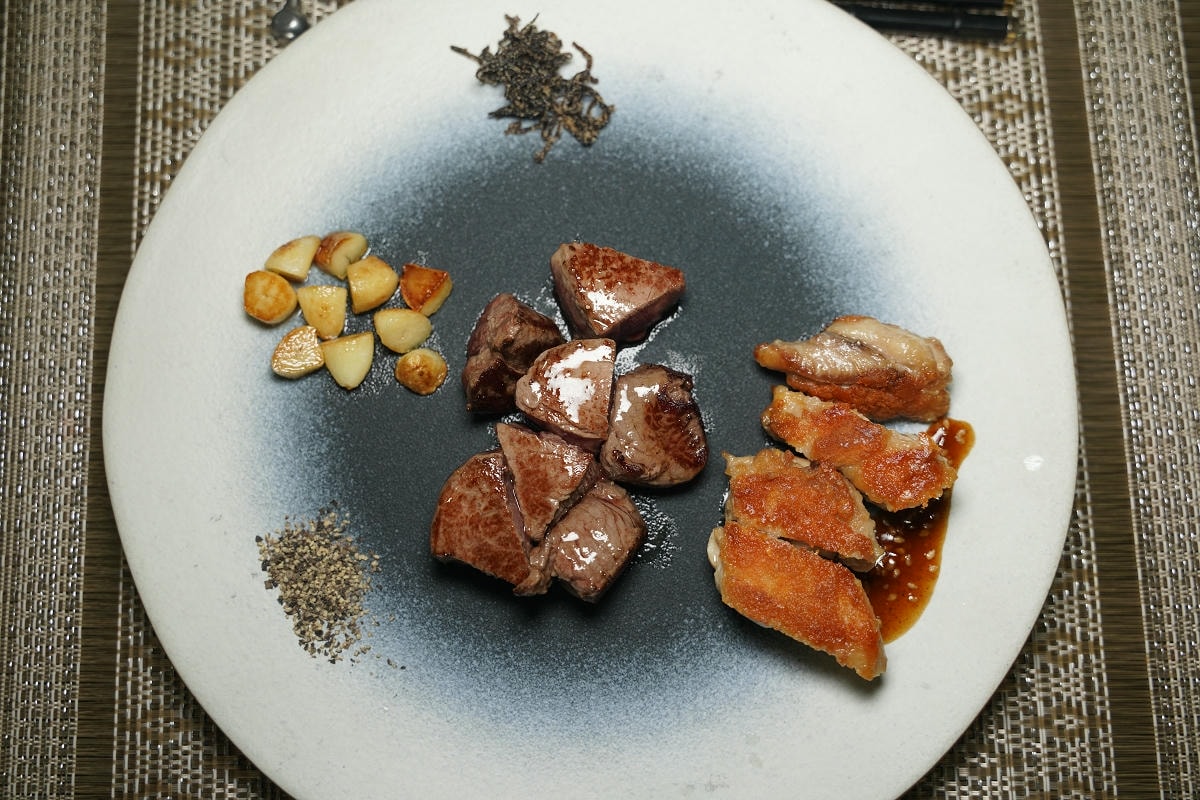 【粋割烹鐵板燒中壢無菜單料理推薦】每人1680元起就能吃到和牛菲力/波士頓龍蝦/鰻魚蛋炒飯