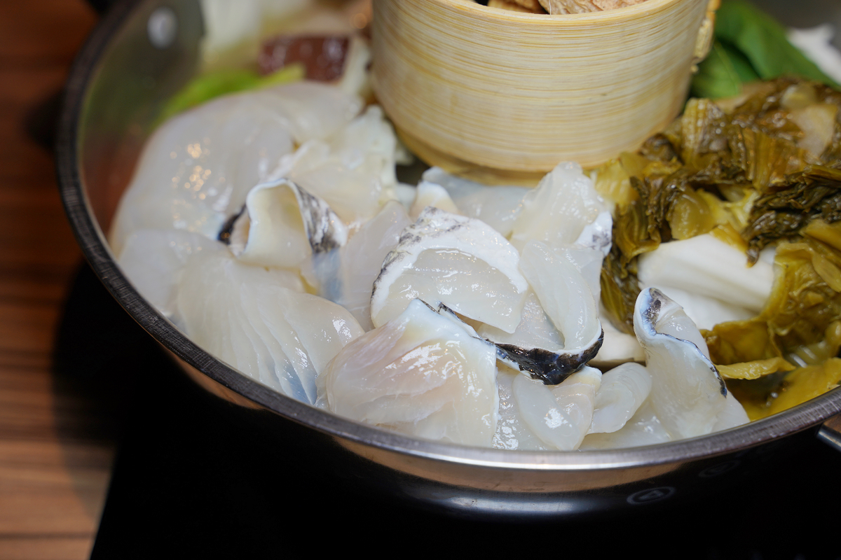 【大滿貫功夫鍋】中壢區公所美食推薦 獨特柳州螺螄鍋/南京老鴨鍋 豬油拌飯/飲料/冰淇淋吃到飽