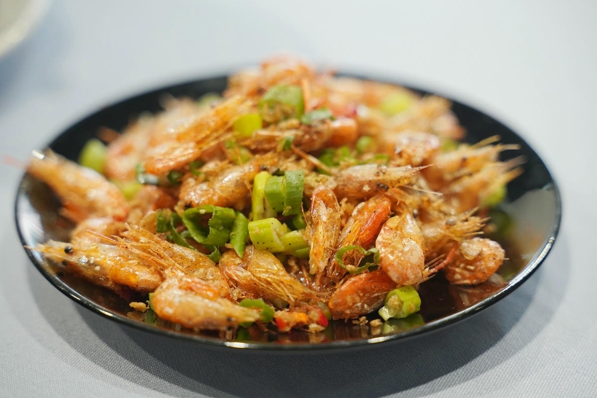 【長春亰華海鮮餐廳】台北中山桌菜料理聚餐餐廳推薦 活體海鮮/烤鴨三吃亰賞鴨/富貴雙味方必點