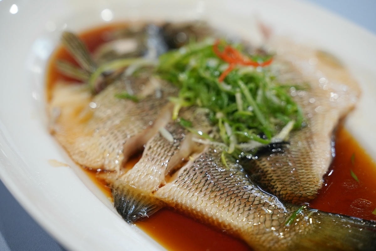【長春亰華海鮮餐廳】台北中山桌菜料理聚餐餐廳推薦 活體海鮮/烤鴨三吃亰賞鴨/富貴雙味方必點