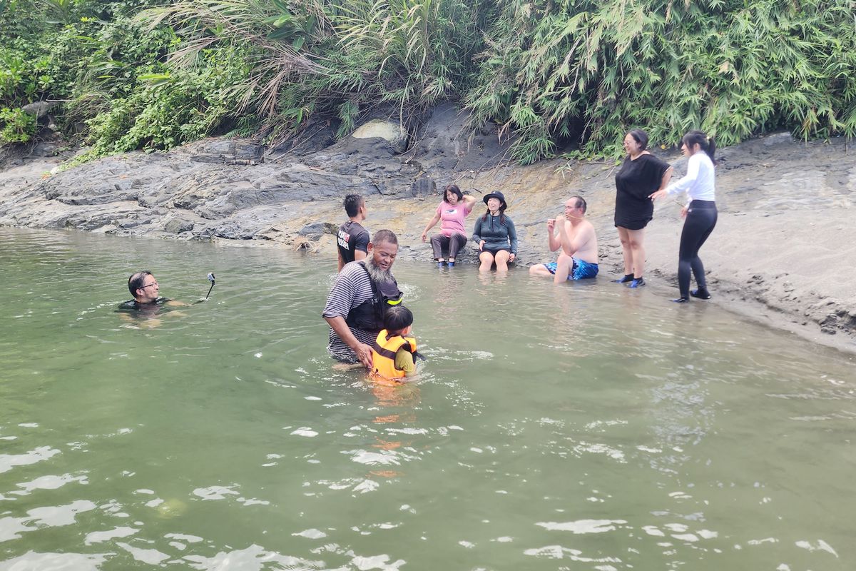 【台東達魯岸水上活動專家】石雨傘漁港超好玩獨木舟/立槳SUP 專業教練&工具人&網美產生機