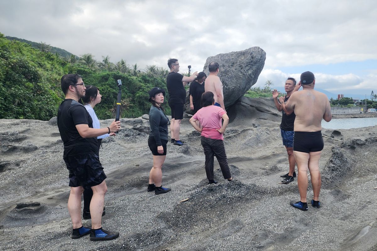 【台東達魯岸水上活動專家】石雨傘漁港超好玩獨木舟/立槳SUP 專業教練&工具人&網美產生機