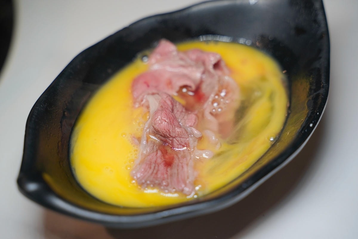 【焱焱燒鍋銅盤鍋物】中和民安街積穗夜市美食推薦 滷肉飯/麻辣鴨血豆腐/飲料豐富自助吧吃到飽