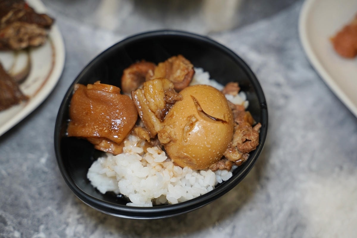 【羊霸天下羊肉爐內壢旗艦店】內壢超人氣火鍋吃到飽餐廳搬新家 豐富自助吧無限量供應通通吃到飽