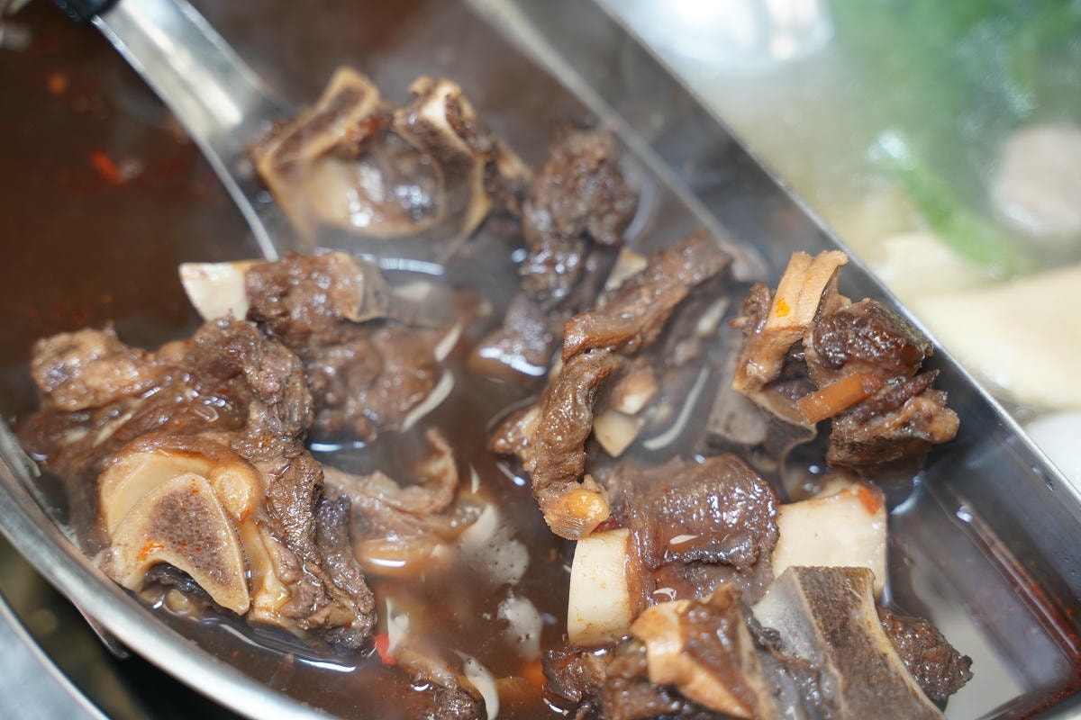 【羊霸天下羊肉爐內壢旗艦店】內壢超人氣火鍋吃到飽餐廳搬新家 豐富自助吧無限量供應通通吃到飽