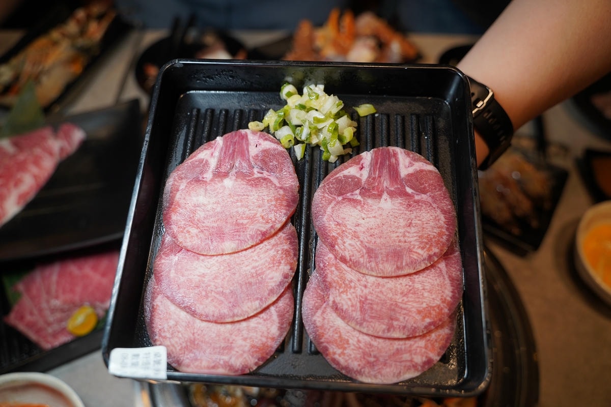 【三柒燒肉專門店大安敦化店】台北東區吃到飽餐廳推薦 忠孝復興聚餐好選擇 日本A5和牛吃到飽