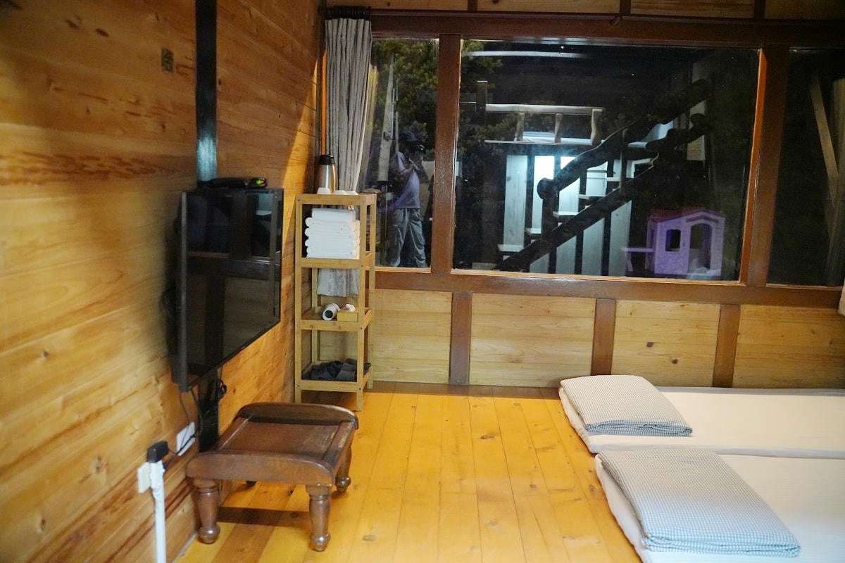 【比西里岸營地/渡假小木屋】台東成功住宿推薦 鄰近台東三仙台 小木屋獨立陽台遠看三仙台日出