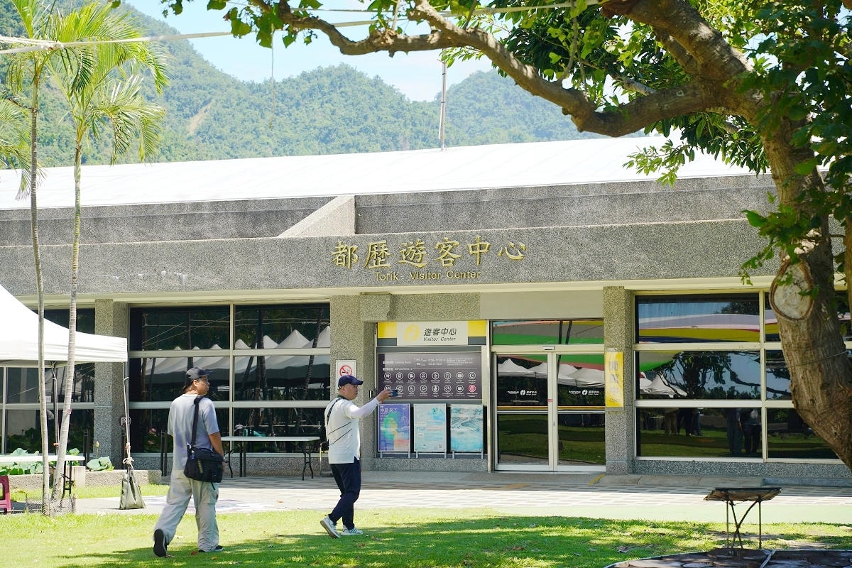 【都歷遊客中心】東海岸最美遊客中心 當代藝術家主題策展 無敵廣角絕美海景 台東成功必訪景點