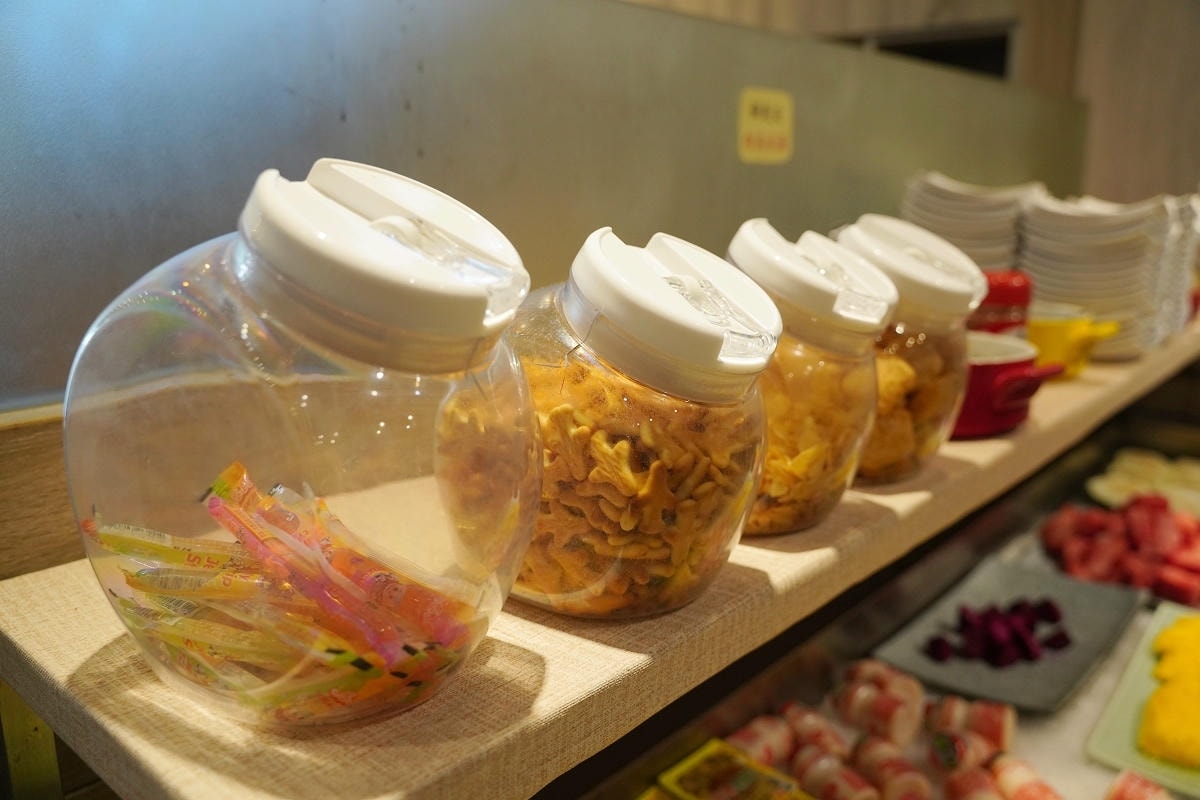 【蔬鍋藝鍋物鶯歌店】鶯歌火車站旁美食推薦 台灣在地新鮮蔬果產地直送 豐富蔬菜自助吧無限供應