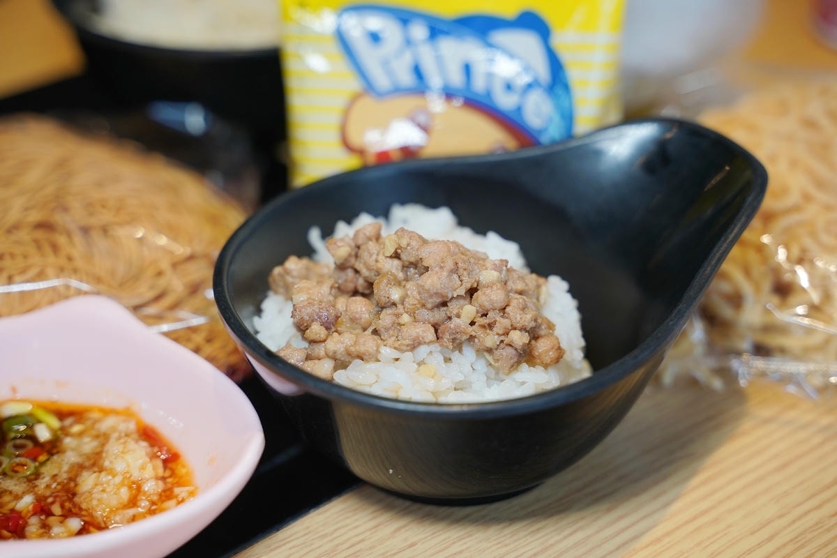 【蔬鍋藝鍋物鶯歌店】鶯歌火車站旁美食推薦 台灣在地新鮮蔬果產地直送 豐富蔬菜自助吧無限供應