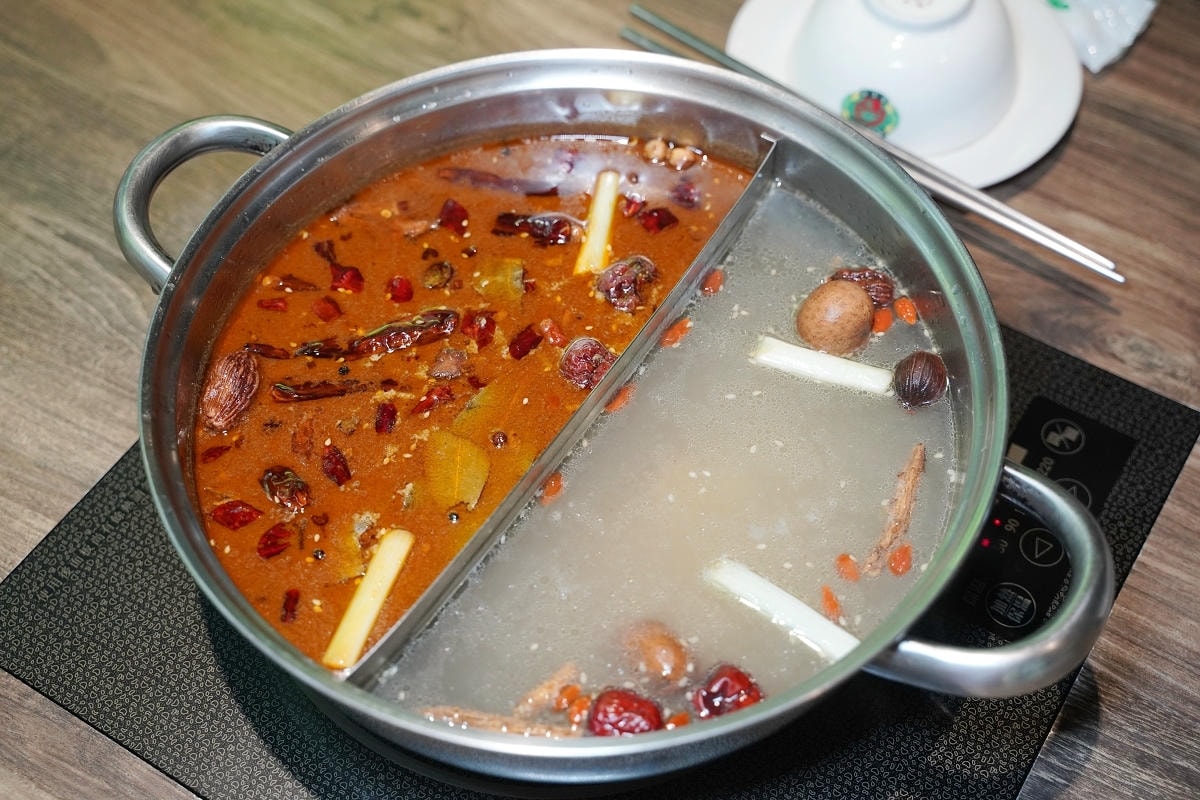 【天香回味養生鍋總店】條通商圈聚餐餐廳推薦 源自元太祖成吉思汗天香回味鍋 百吃不膩回味無窮