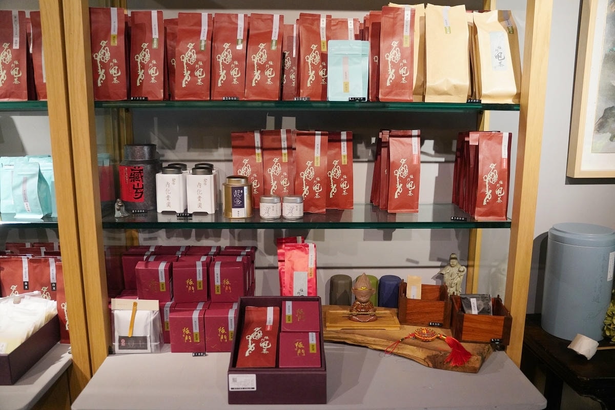 【梅門六調通模範茶館】台北條通商圈素食餐廳推薦 李鳳山大師打造的天然蔬食素養空間